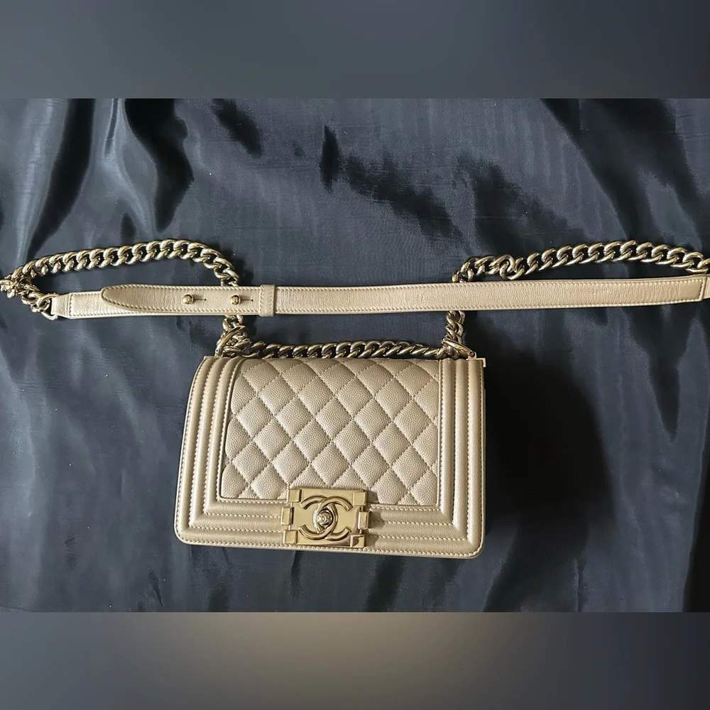 Chanel Caviar Leather Light Gold Beige Boy Bag Small - Picture 11 of 12